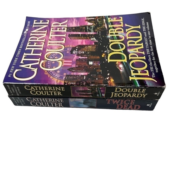 CATHERINE COULTER FBI Thriller Books Lot/2 Trade Paperbacks Suspense - Picture 5 of 6